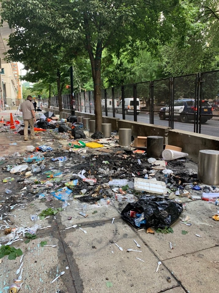 Picture of trash on street in Portland